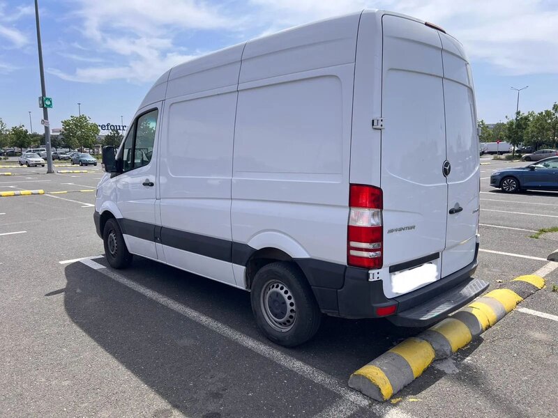 Mercedes-Benz Sprinter