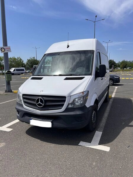 Mercedes-Benz Sprinter